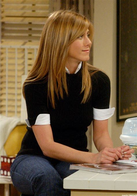 9 Rachel Green Hairstyles From Friends And What They Say About You