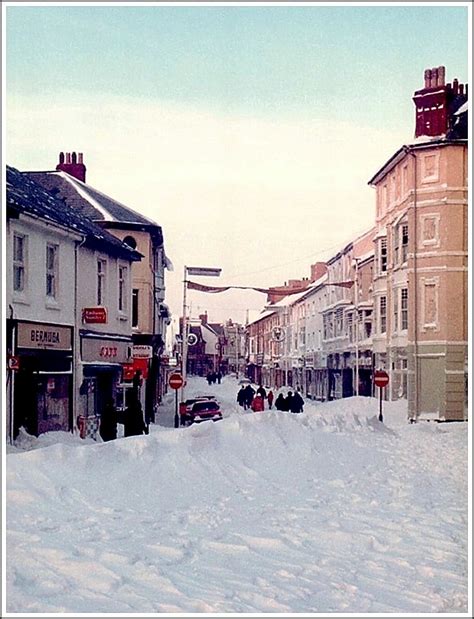 1982 January Snow Porthcawl John Street From Outside Wool Flickr