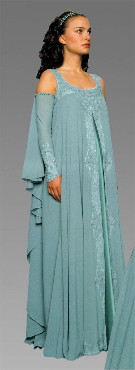 Pregnant Senator Padme Amidala Blue Dress In Star Wars Iii Revenge Of