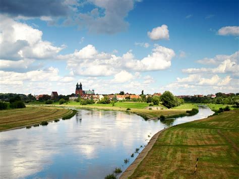 Warta poznań ( lehçe telaffuzu: Panoramio - Photo of Poznań, rzeka Warta, niski stan wody
