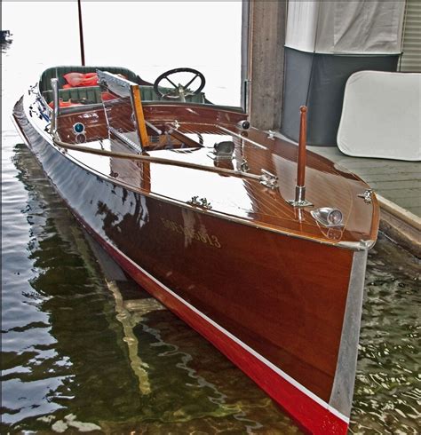 Gleaming Mahogany Mahogany Boat Wooden Speed Boats Classic Wooden Boats