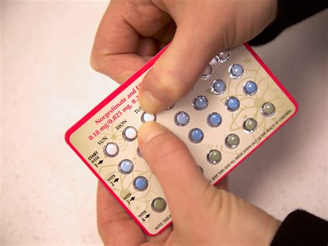 Birth Control Pill Could Make You Feel Less Sexy Due To Estrogen Level