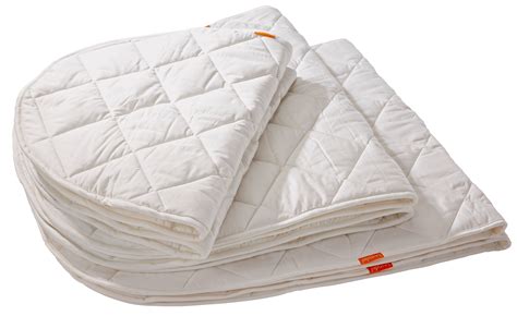 Mattresses for babies aren't just smaller versions of ones designed for kids or adults. BABY TOP MATTRESS - Bimbo Concept