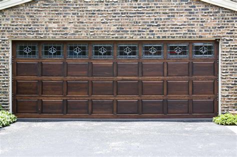 How To Choose The Right Garage Door Color Steps To Help You Find