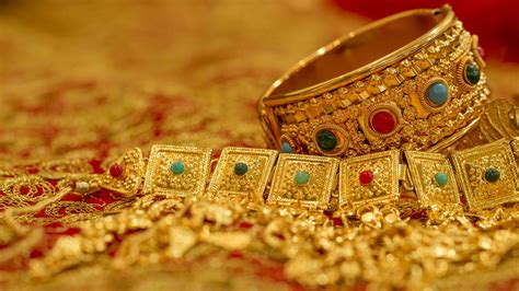 Gambar Perhiasan Gelang Kekayaan Bahrain Bernilai Fashion
