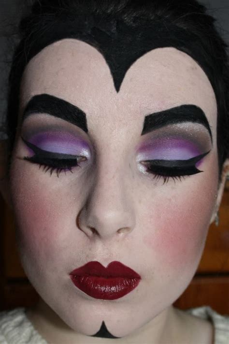 Snow White Evil Queen Halloween Makeup Face Paint By Me Facebook
