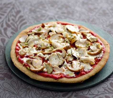 Pizza integrale con funghi porcini e caprino fresco - Cucina Naturale