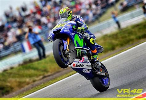 In der bremsphase macht es keinen großen unterschied, ob man es aktiviert oder nicht. Rossi Winners wheelie Assen 2015