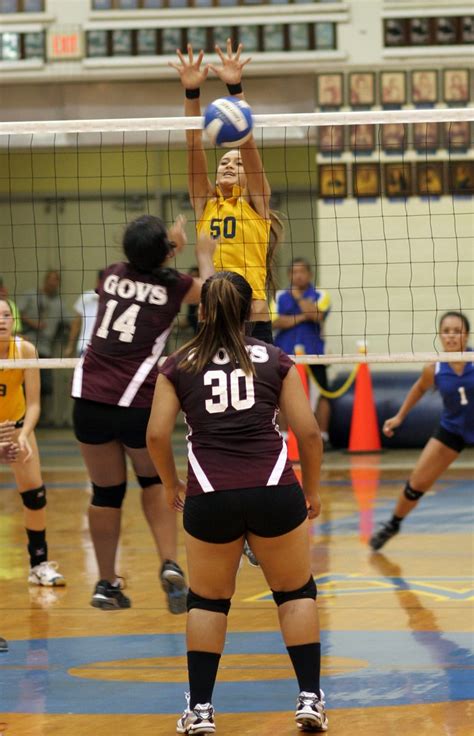 Kaiser Cougars Volleyball Vs Farrington Governors Oia East Flickr