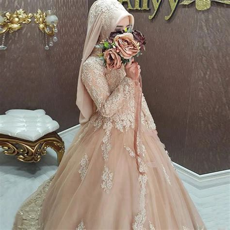 Beautiful Muslim Wedding Dresses Ball Gown Bridal Dress Champagne Long