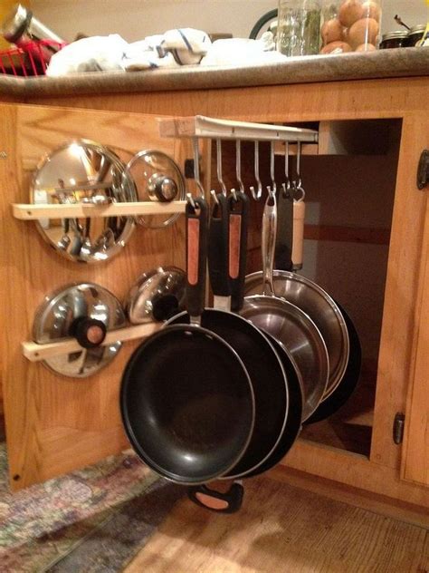 Its durable copper construction is resistant to the weight of pots and to many negative factors. Make your own sliding pots and pans rack! | Your Projects@OBN