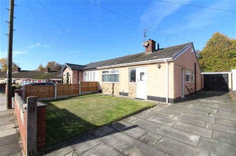 2 Bed Bungalow For Sale In Melling Way Kirkby Liverpool L32 Zoopla