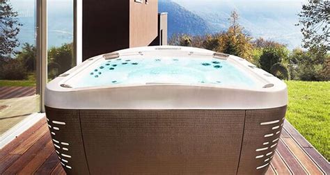 Hot tub deals & offers in the uk june 2021 get the best discounts, cheapest price for hot tub and save money your shopping community hotukdeals. Jacuzzi Hot Tubs Brentwood | Bowling Green Hot Tub Dealer ...