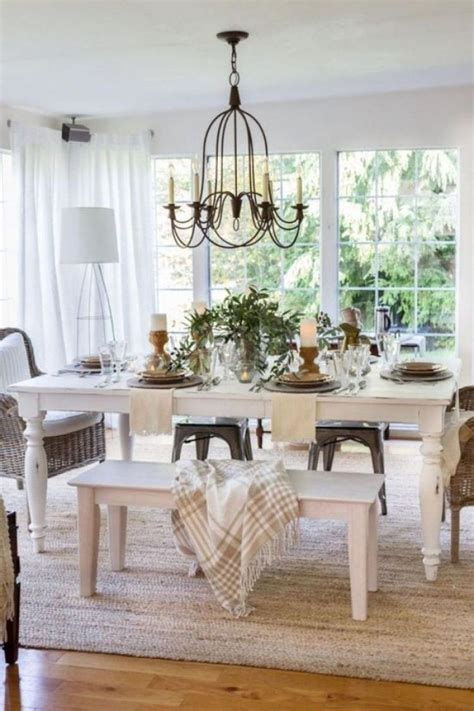 The Best Dining Room Round Table Design Ideas To Set In Your Room 13