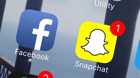 facebook vs snapchat incorpora contenido efímero tiendas virtuales en méxico profesionales