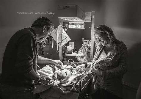 The 20 Most Stunning Birth Photos You Ve Ever Seen Birth Photos Delivery Room Photography