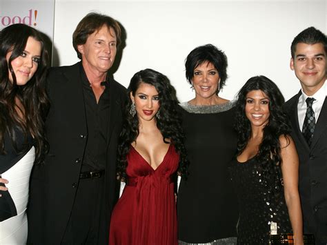 La Métamorphose De Kim Kardashian Et De Son Incroyable Fa Closer