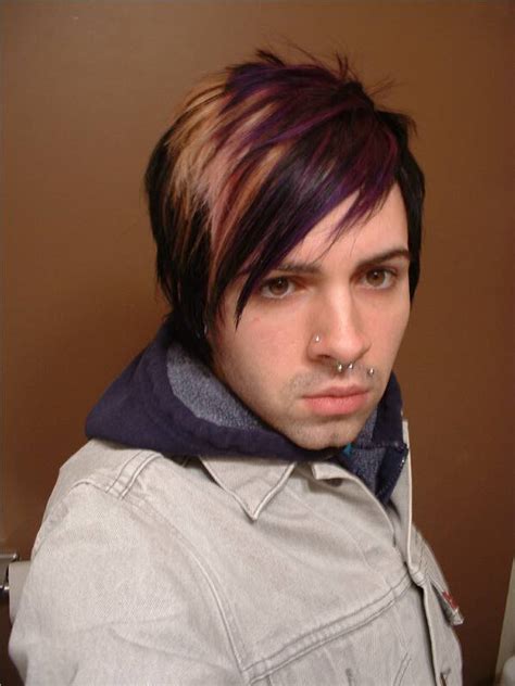 Cool spike short emo hairstyle for men. 35 Magnificent Emo Hairstyles For Guys - SloDive