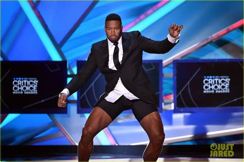 Michael Strahan Strips In Magic Mike Opening At Critics