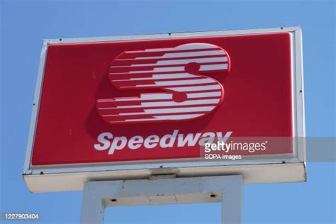 Speedway Logo Photos And Premium High Res Pictures Getty Images