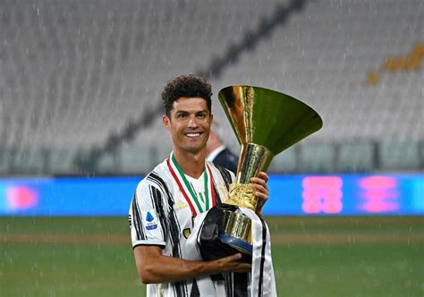 Cristiano ronaldo dos santos aveiro was born on february 5, 1985, in madeira, portugal to maria dolores dos santos aveiro and josé diniz aveiro. Cristiano Ronaldo's Agent To Meet With PSG To Discuss ...