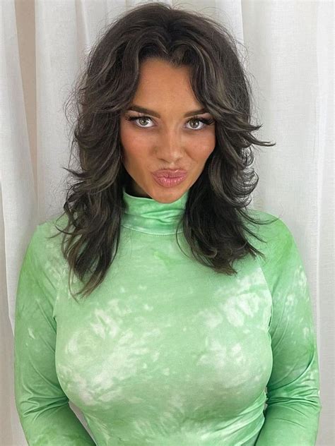 Big Brother Star Tilly Whitfield Rocks Brunette Hairstyle In New Instagram Snap The Chronicle