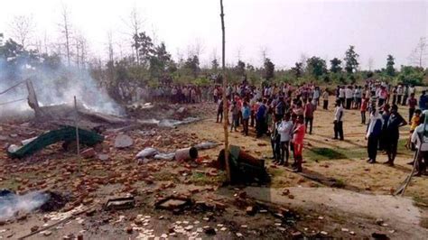 India Fireworks Blaze Kills 23 In Madhya Pradesh Bbc News