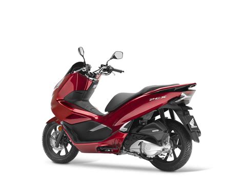 Great savings & free delivery / collection on many items. Nuovo Honda PCX 125 MY 2018