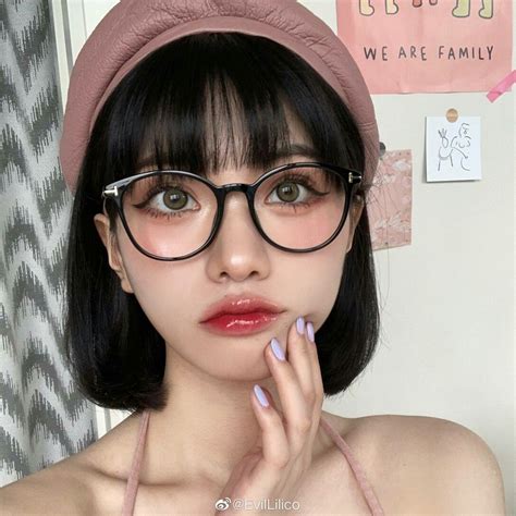 Ulzzang Glasses Korean Glasses Cute Glasses Frames Glam Makeup Girls Makeup Makeup Inspo