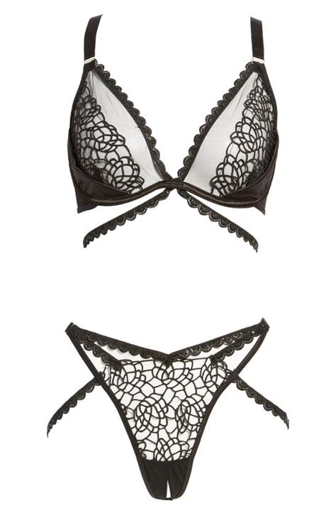 Ann Summers Nya Lace And Mesh Wireless Bra And Thong Set In Black Modesens