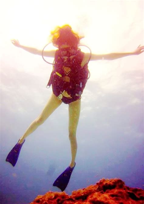 Pin By Johnny On Underwater Freedom Scuba Girl Ballet Skirt Girl