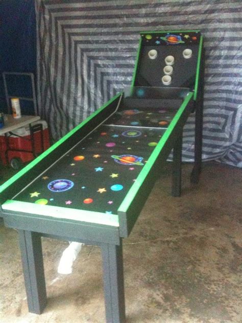 The simple experience of rolling a ball into a target is so freakishly satisfying that i used to play as much as i could as a kid at the local. because I'm crafty like that.: My DIY Skee Ball Game