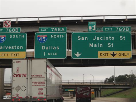 Junction Of Interstate 10 And Interstate 45 Houston Texa Flickr