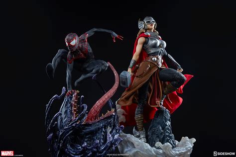 Who Are Marvels Modern Heroes Sideshow Collectibles