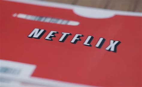 Netflixs Dvd Rental Service Brought In 212 Million Last Year From 27