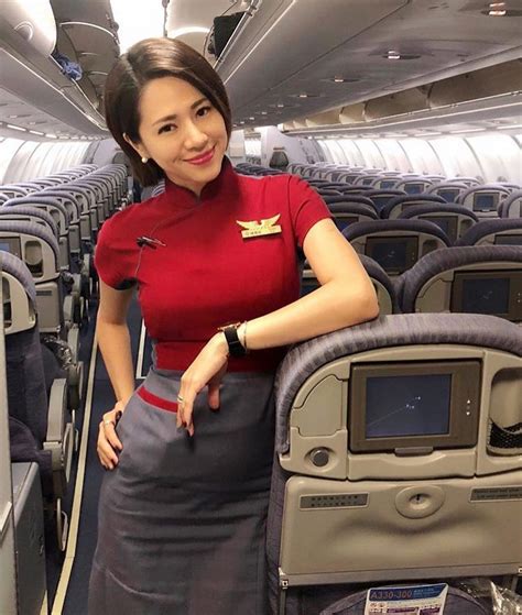 Instagram 上的 👩🏻‍💼 Afa Since May 2016：「 Follow ️ Asianflightattendant At China Airlines
