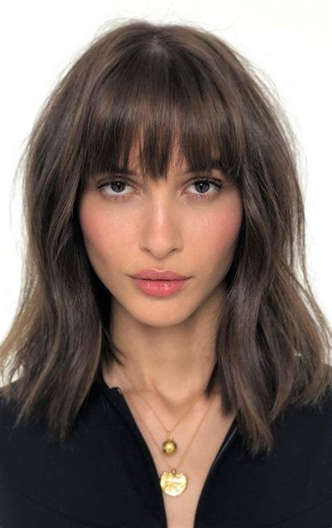 11 Trendy Lob With Bangs Give You Hair A Trendy Make Over By Choosing A Trendy Hairstyle Like