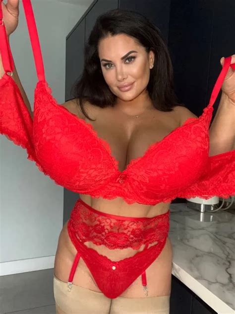 Sophie Lawson British Hot Mama Sophielawson X Onlyfans Review