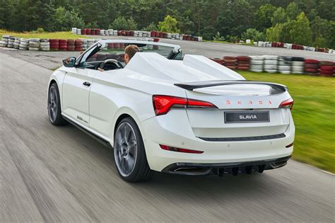 Slavia pro své příznivce připravila na začátek roku. Skoda Slavia Concept Is How Apprentices Turn A Mundane ...