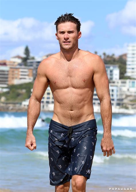 Scott Eastwood Shirtless On The Beach In Australia Feb 2017 Popsugar Celebrity Photo 2