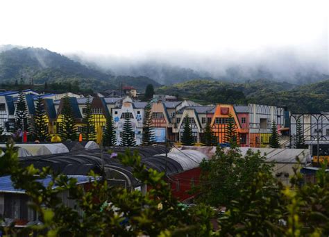 Thus, picking strawberries in cameron highlands is usually at the top of any list of things to do in cameron highlands! 3 Selections of Cameron Hotels To Make You Feel Like Home ...