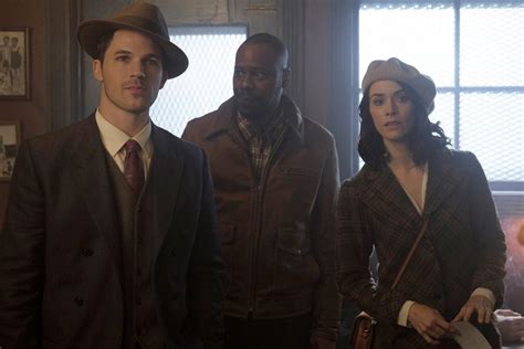 Timeless Nbc Orders More Episodes Of The Monday Night Series