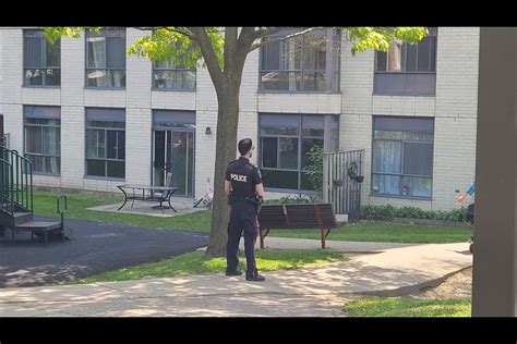 Police On Scene At Newmarket Apartment Armed Man Barricaded Inside
