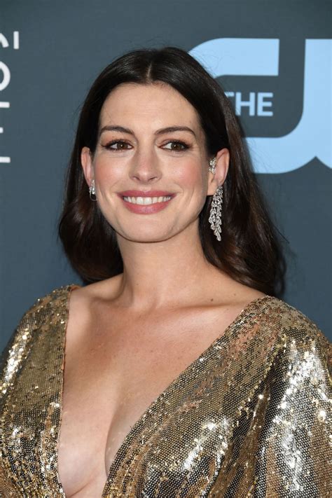 See the results and other info about the 2020 us election. Anne Hathaway At 25th Annual Critics Choice Awards in ...