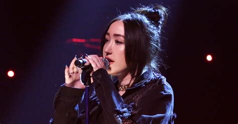 Noah Cyrus Performs “make Me Cry” On ‘the Tonight Show Teen Vogue