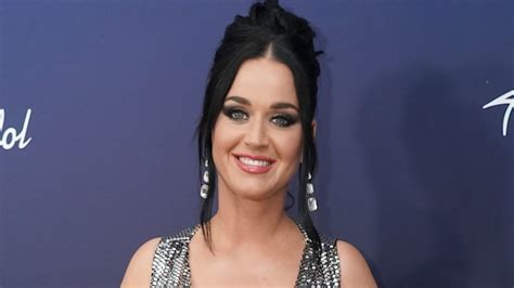Katy Perry Highlights Hourglass Figure In Plunging Top And Leather
