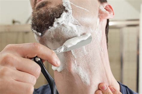 How To Shave Properly Simple But Effective Shaving Tips For Men