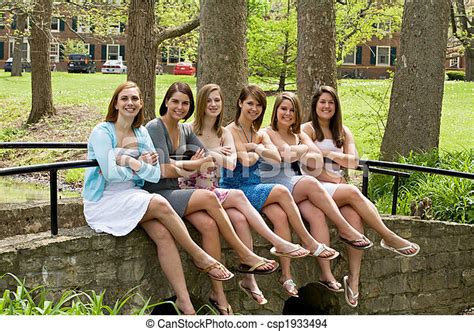 Pics Of College Girls