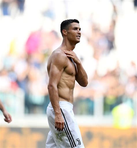 Cristiano Ronaldo Muscle