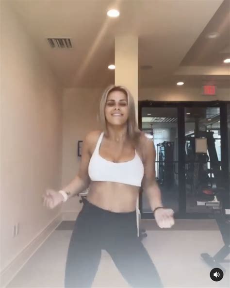 Ex Ufc Stunner Paige Vanzant Poses In Sexy Sports Bra And Thong As She